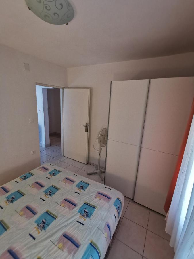 Apartment Marica Луково Екстер'єр фото